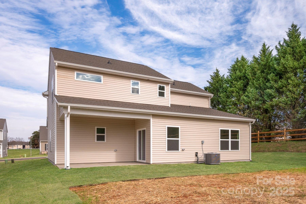4048 Bolo Dr Charlotte, NC 28215