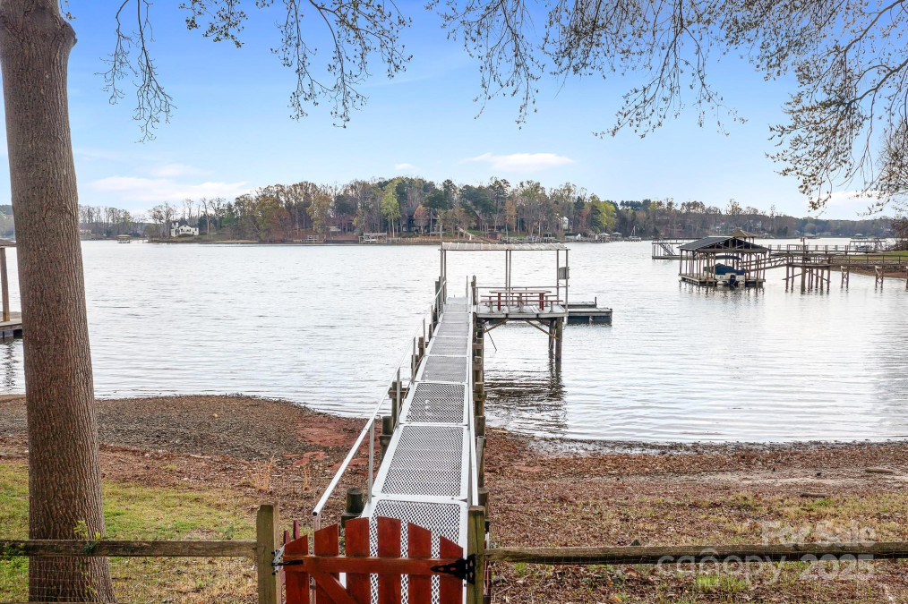 119 Hogan Ln Mooresville, NC 28117