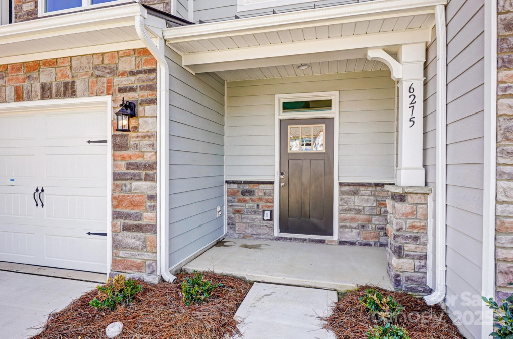 6275 Tea Olive Dr Harrisburg, NC 28075
