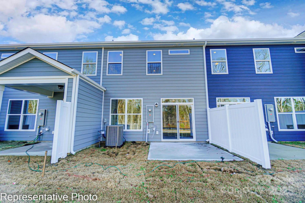 4235 Black Ct Harrisburg, NC 28075