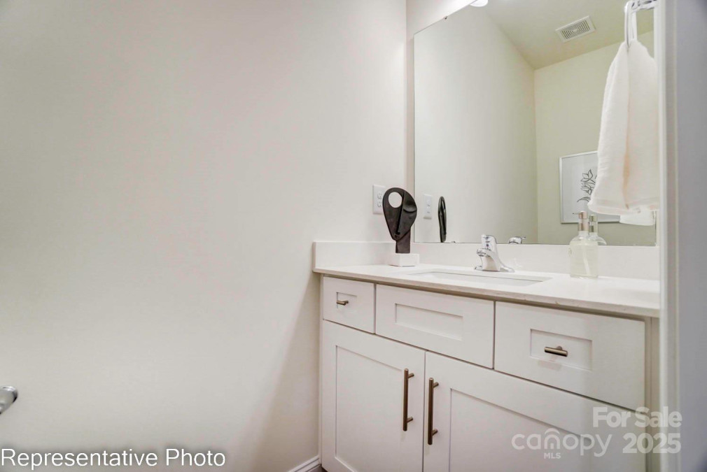 4211 Black Ct Harrisburg, NC 28075