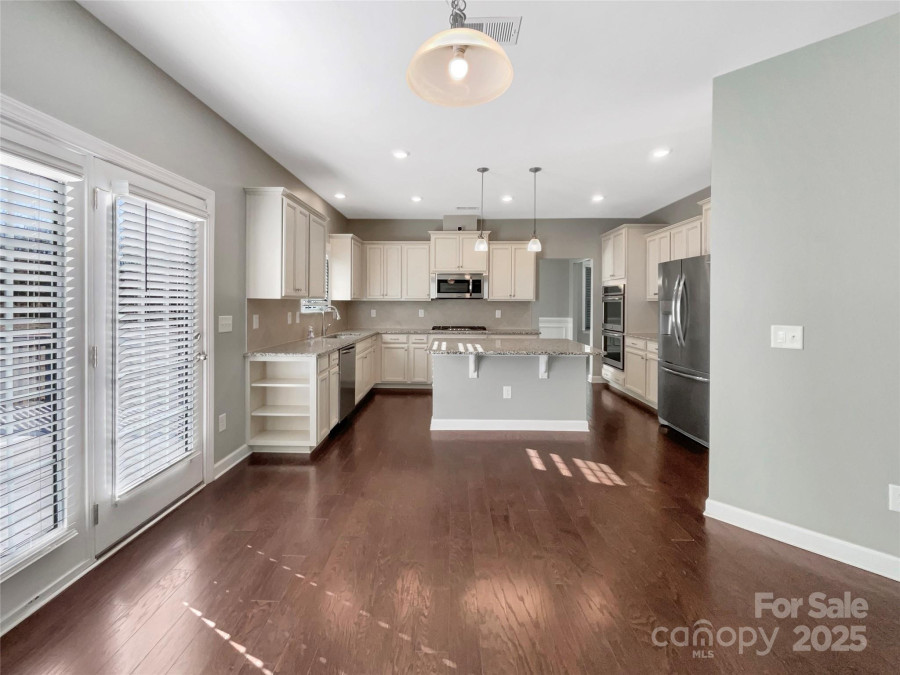 15827 Arabian Mews Ln Charlotte, NC 28278