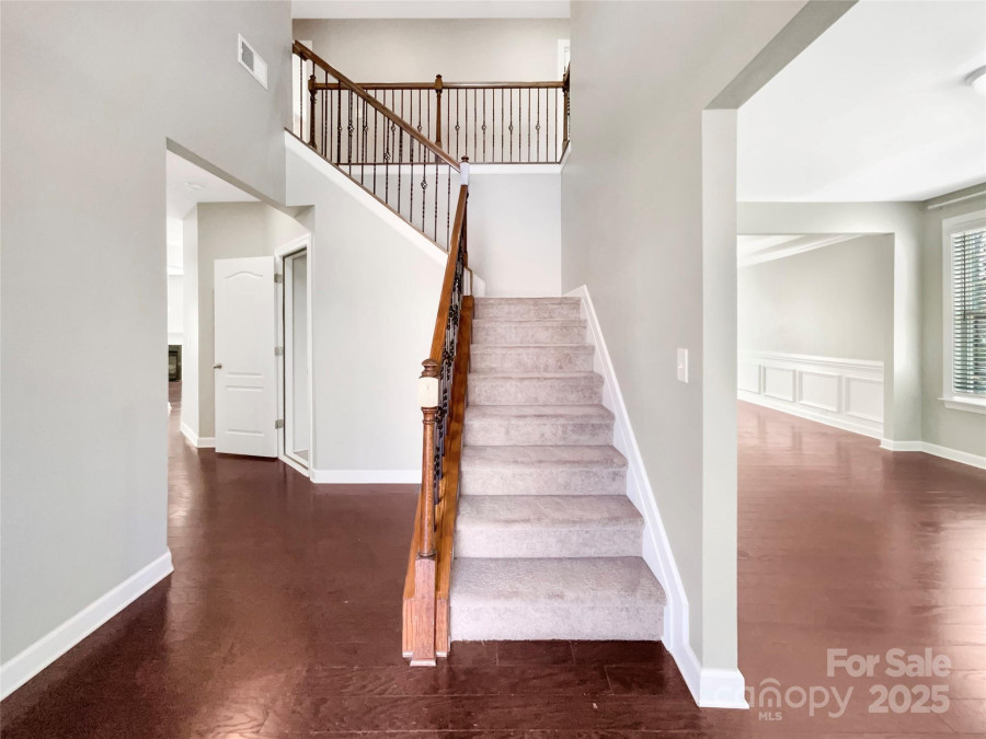 15827 Arabian Mews Ln Charlotte, NC 28278