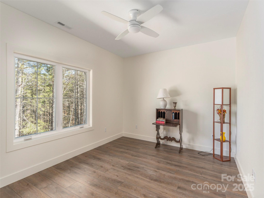 410 Dream Valley Dr Clyde, NC 28721