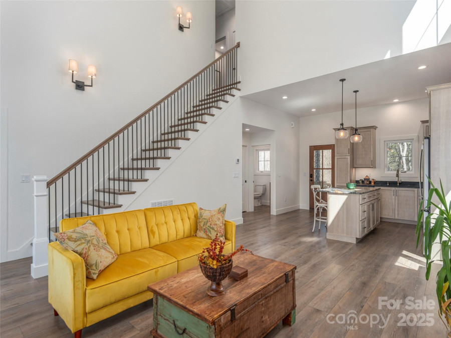 410 Dream Valley Dr Clyde, NC 28721