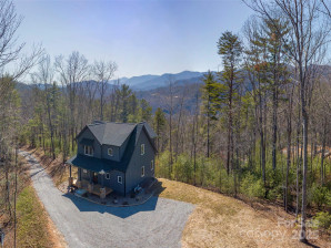410 Dream Valley Dr Clyde, NC 28721