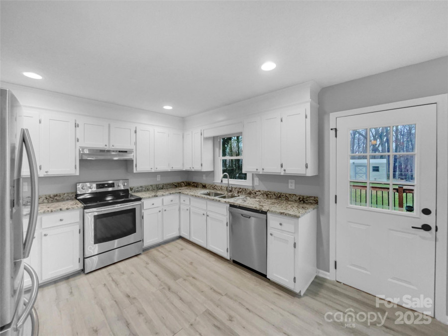 1125 Twin Lakes Rd Rock Hill, SC 29732