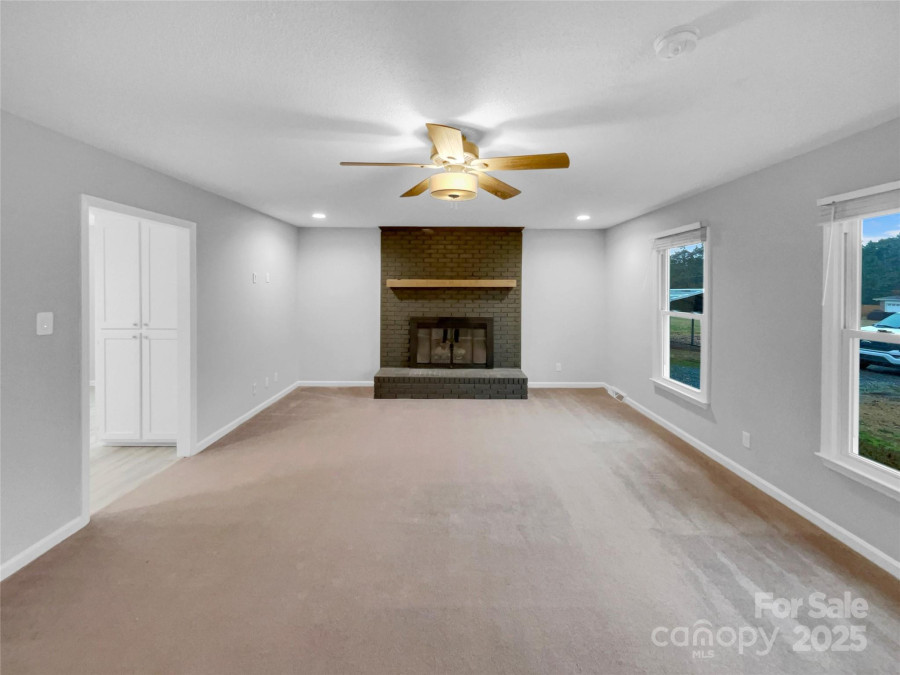 1125 Twin Lakes Rd Rock Hill, SC 29732