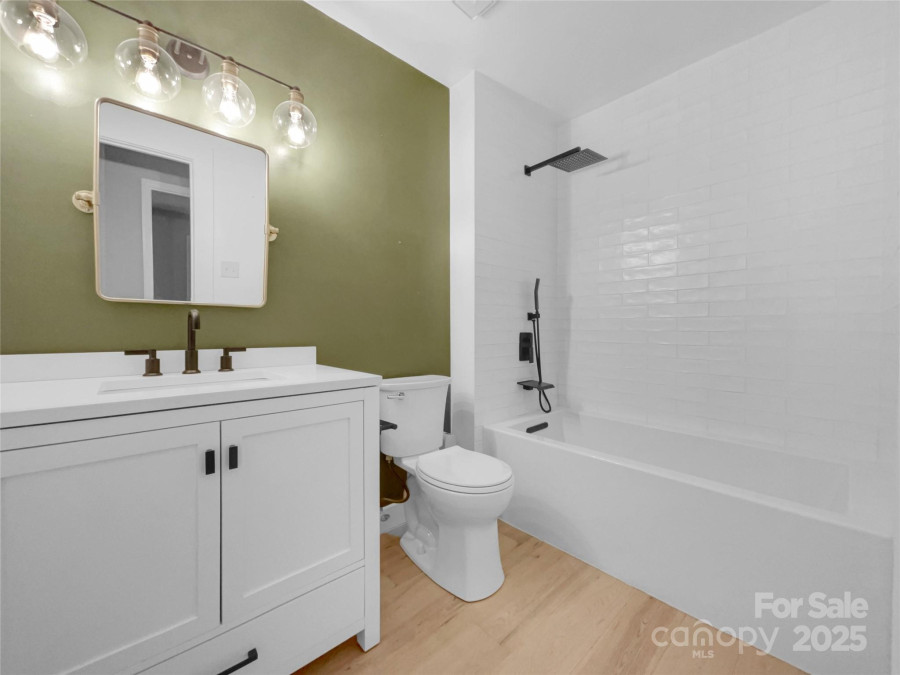 1125 Twin Lakes Rd Rock Hill, SC 29732