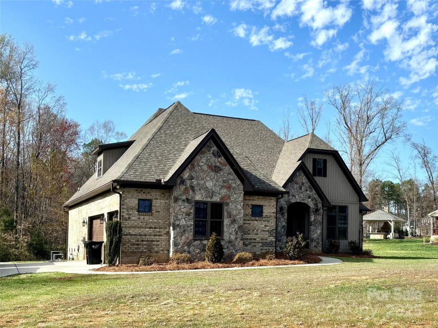 1021 Mccollum Oaks Ln Monroe, NC 28110