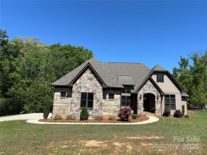 1021 Mccollum Oaks Ln Monroe, NC 28110