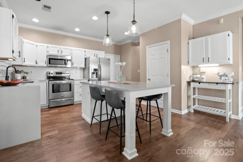 6210 Skyline Dr Charlotte, NC 28269