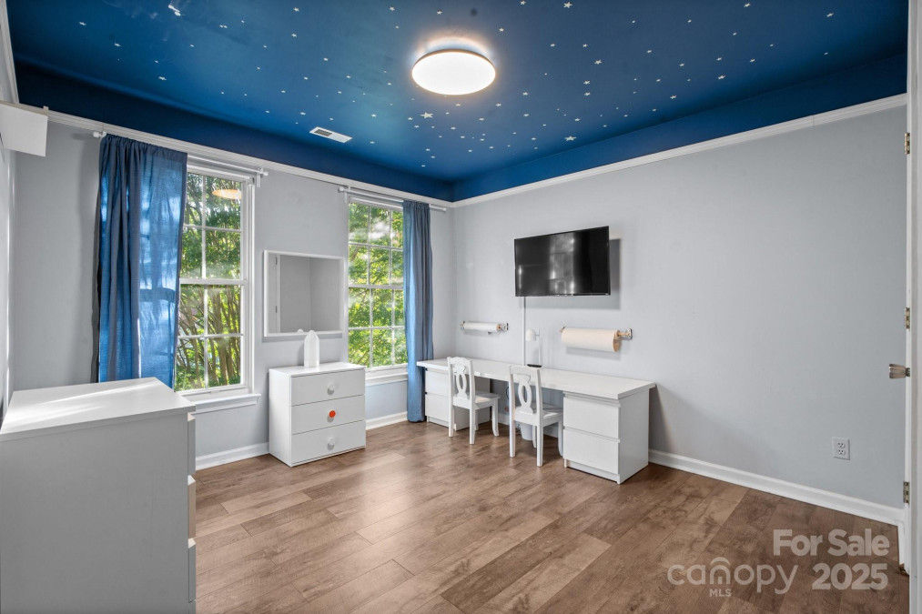 6210 Skyline Dr Charlotte, NC 28269