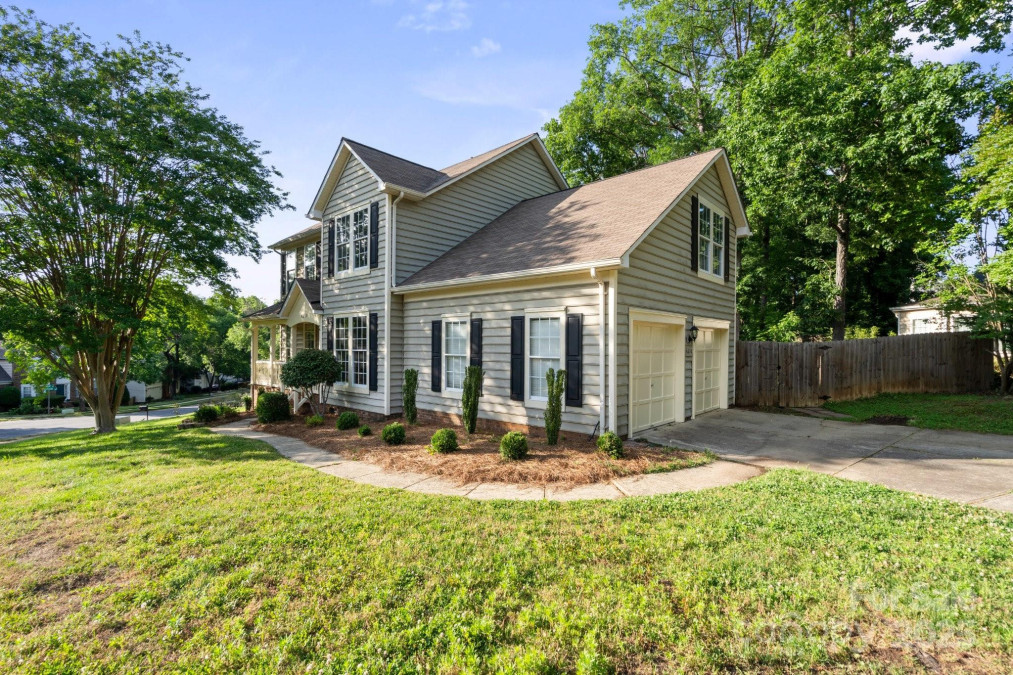 6210 Skyline Dr Charlotte, NC 28269
