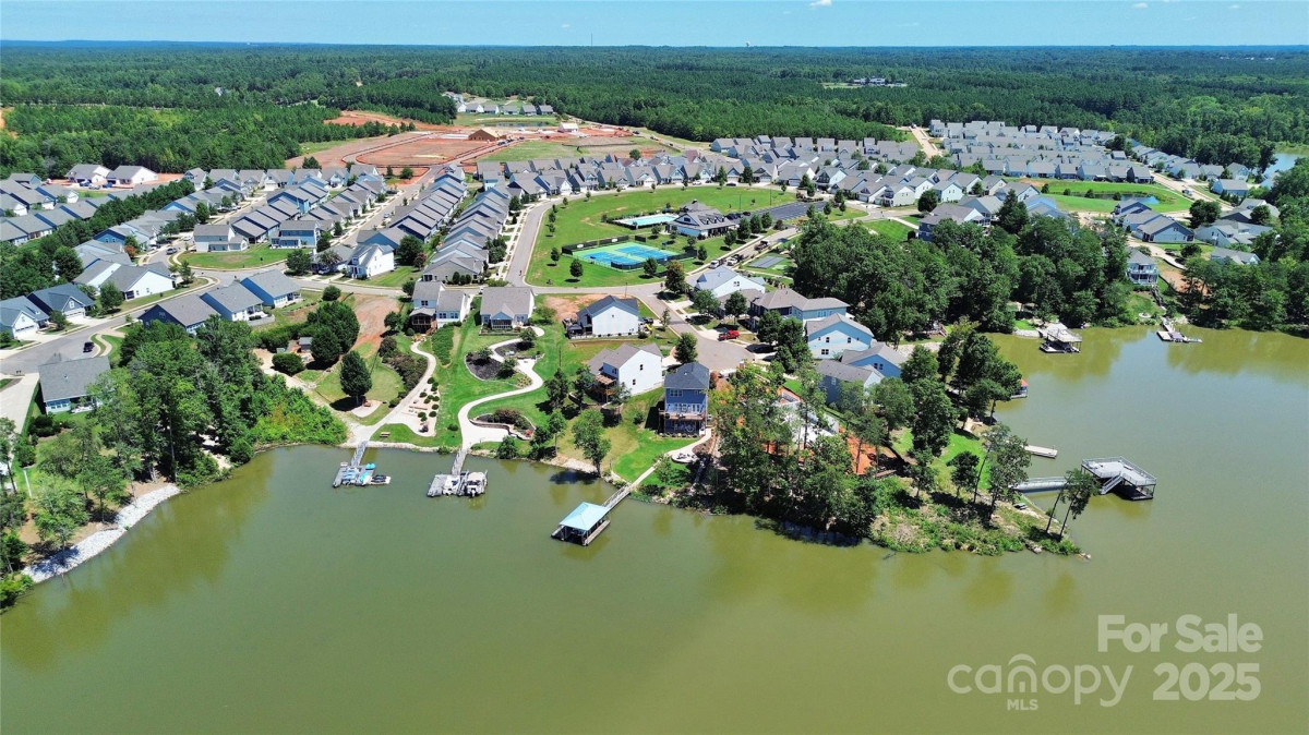 11074 Argosy Dr Lancaster, SC 29720