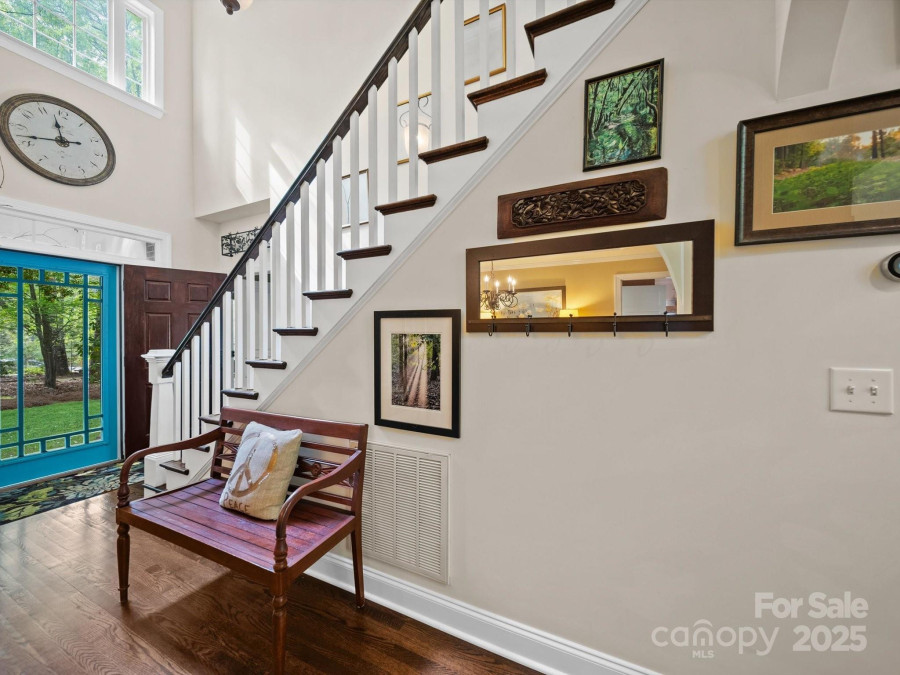 711 Elizabeth Ln Matthews, NC 28105