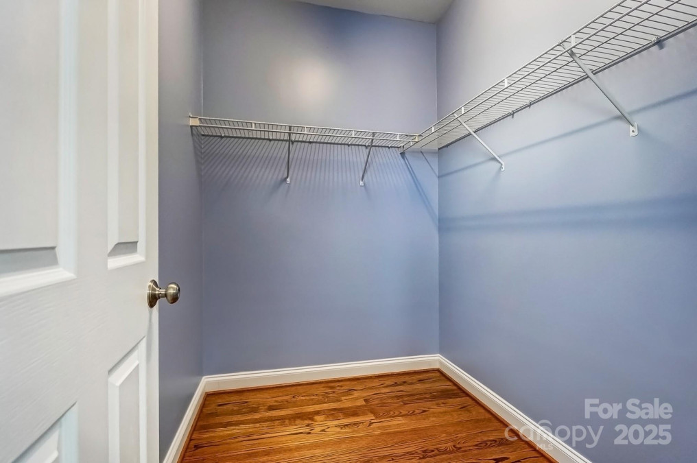 5807 Mctaggart Ln Charlotte, NC 28269
