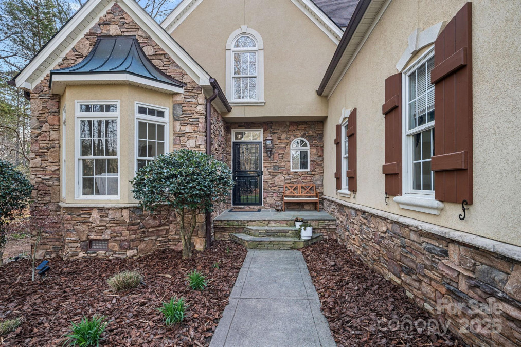 1426 Doe Ridge Ln Fort Mill, SC 29715