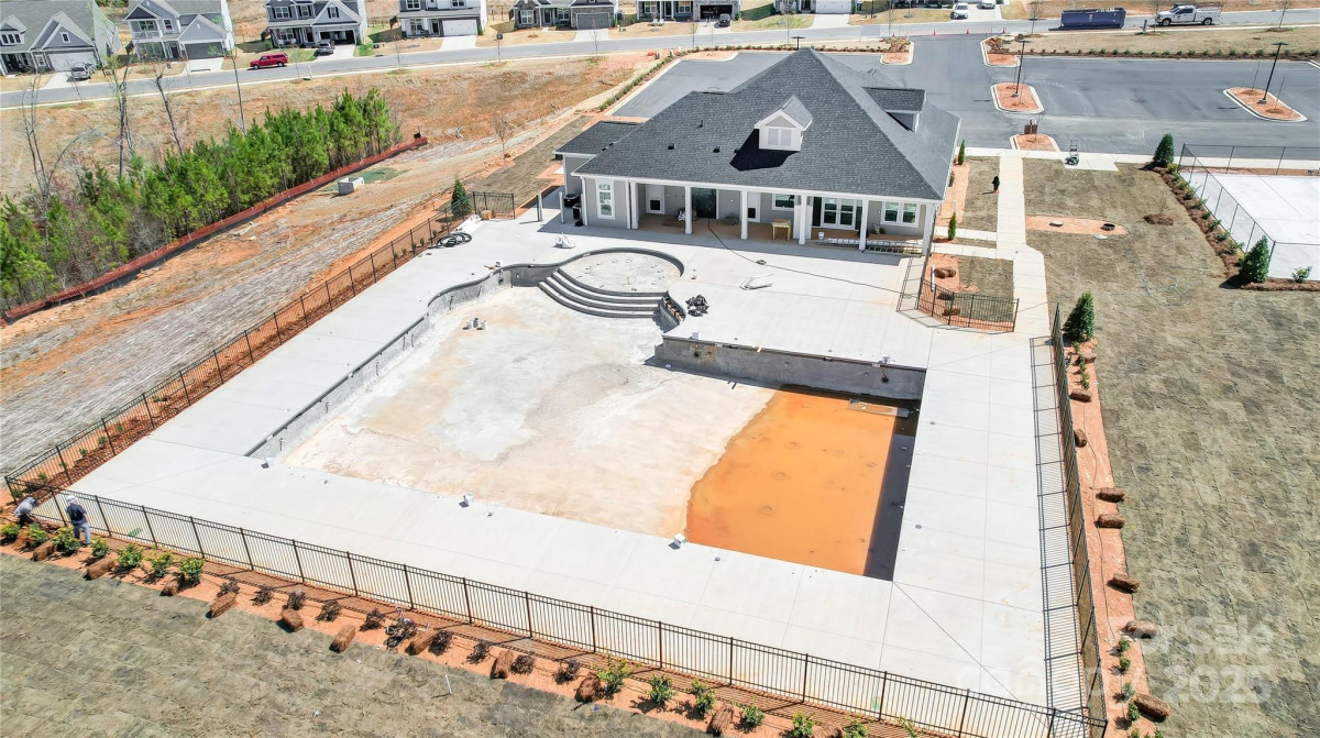 1453 Ardmore Dr Sherrills Ford, NC 28673