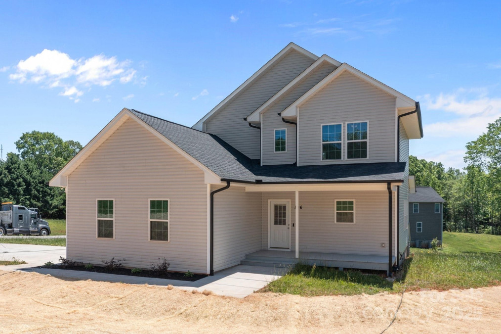 106 Desert Sky Ct Statesville, NC 28625