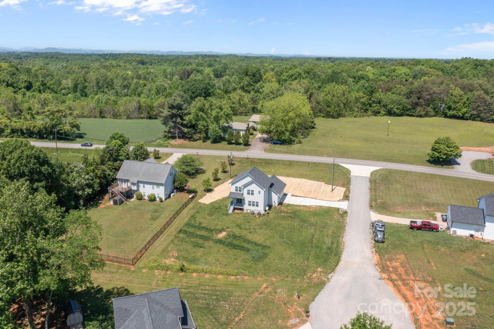 106 Desert Sky Ct Statesville, NC 28625