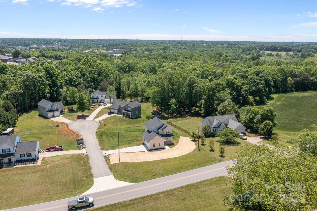 106 Desert Sky Ct Statesville, NC 28625