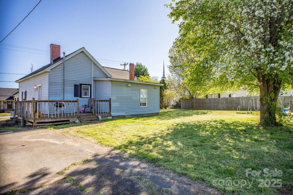 209 Church St China Grove, NC 28023