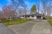 110 Cannon Dr Hendersonville, NC 28792