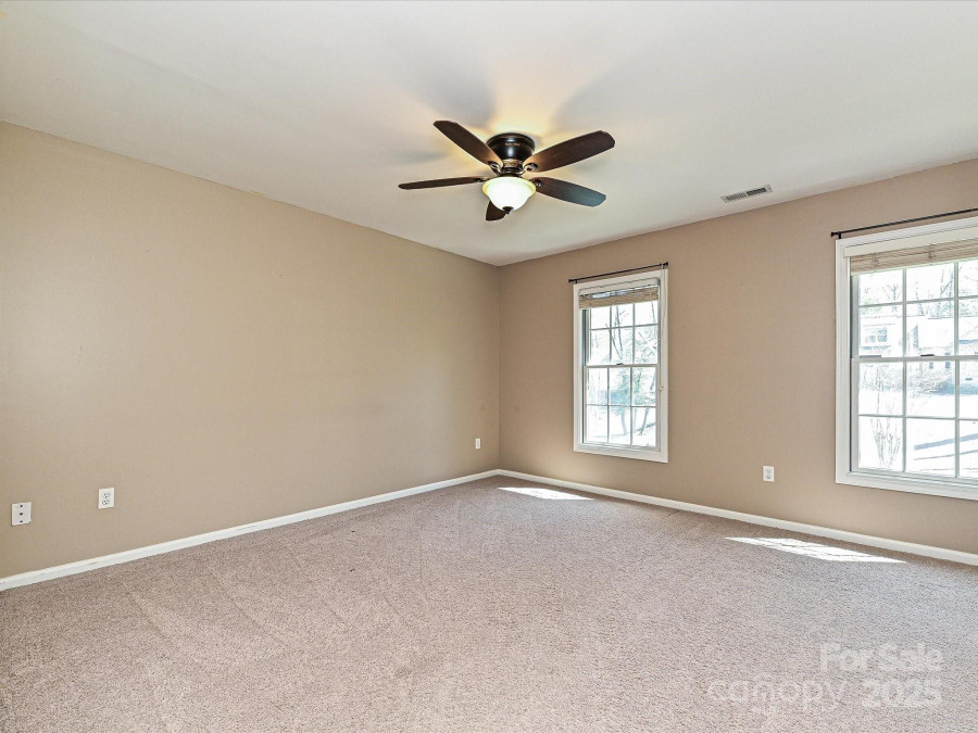 11 Tanglewood Rd Lake Wylie, SC 29710