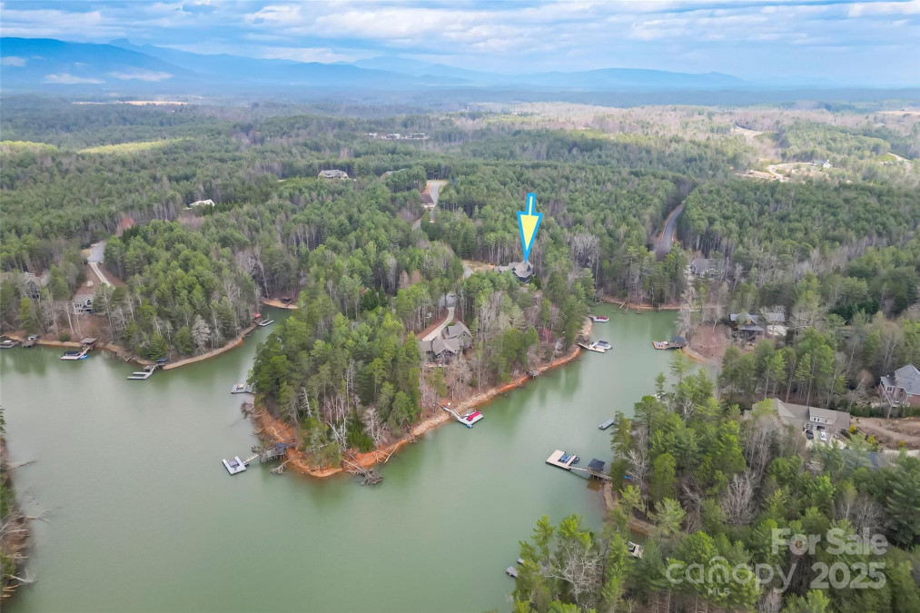 1289 Northview Dr Morganton, NC 28655