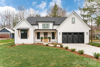 251 Bee Tree Rd Swannanoa, NC 28778