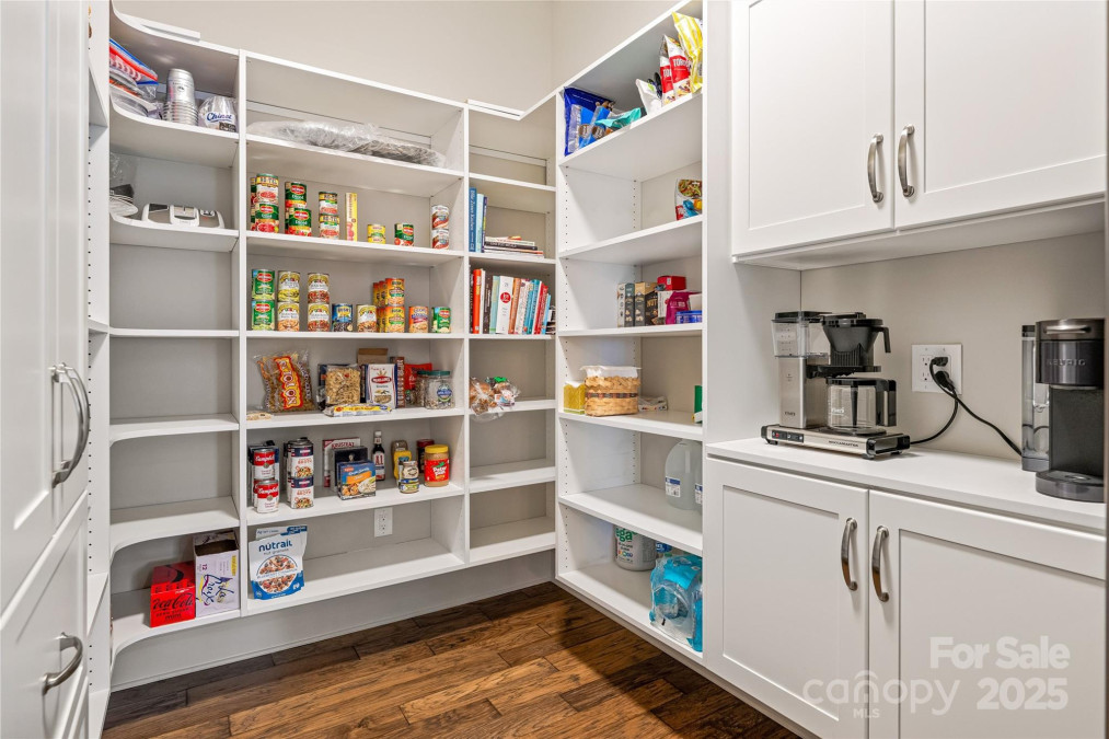 349 Stoneledge Trl Arden, NC 28704