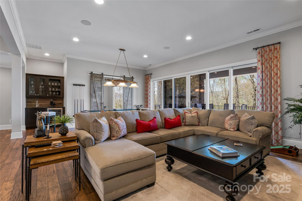 349 Stoneledge Trl Arden, NC 28704