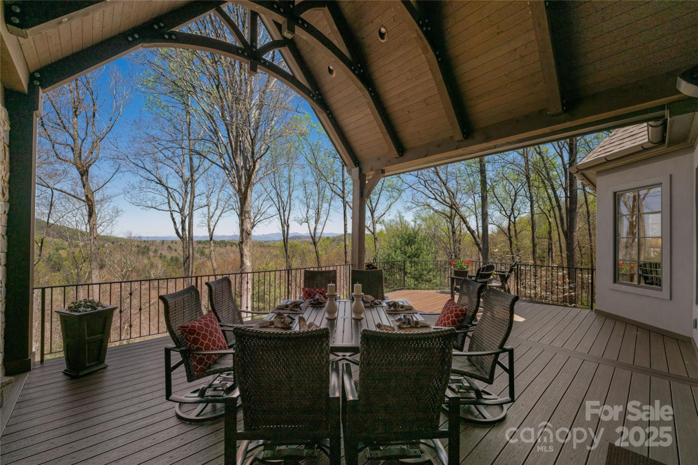 349 Stoneledge Trl Arden, NC 28704