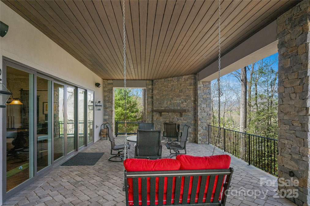 349 Stoneledge Trl Arden, NC 28704