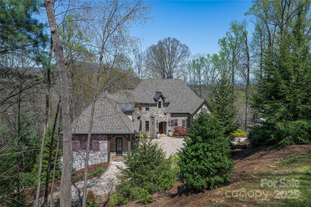 349 Stoneledge Trl Arden, NC 28704
