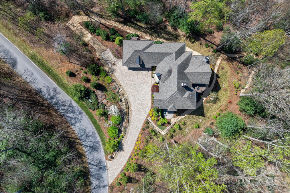 349 Stoneledge Trl Arden, NC 28704