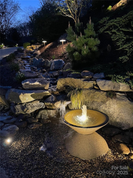 349 Stoneledge Trl Arden, NC 28704