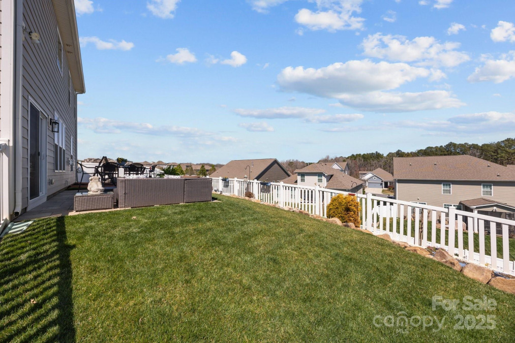 138 Carolina Ash Ln Mooresville, NC 28117