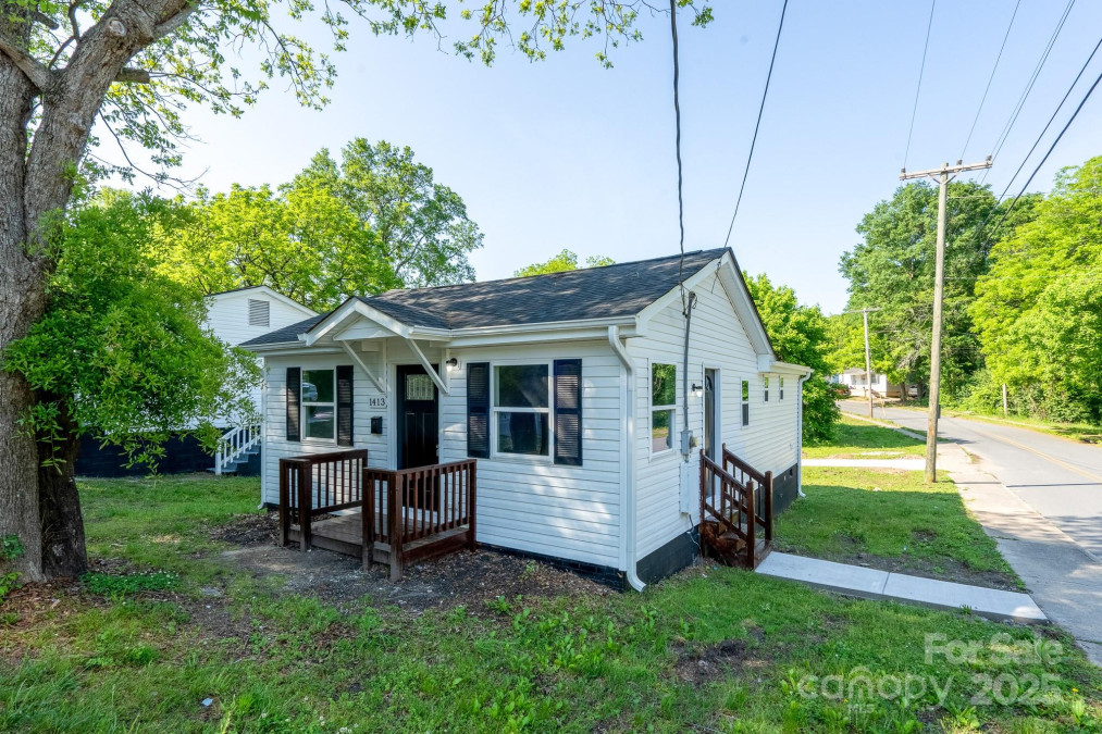 1413 Caldwell St Gastonia, NC 28052