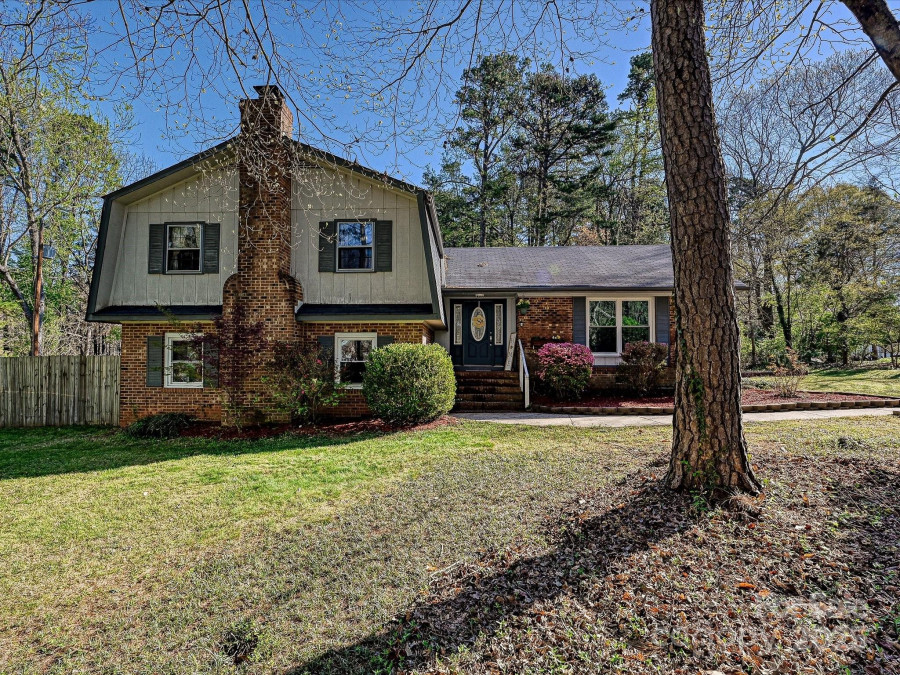 4522 Chuckwood Dr Mint Hill, NC 28227