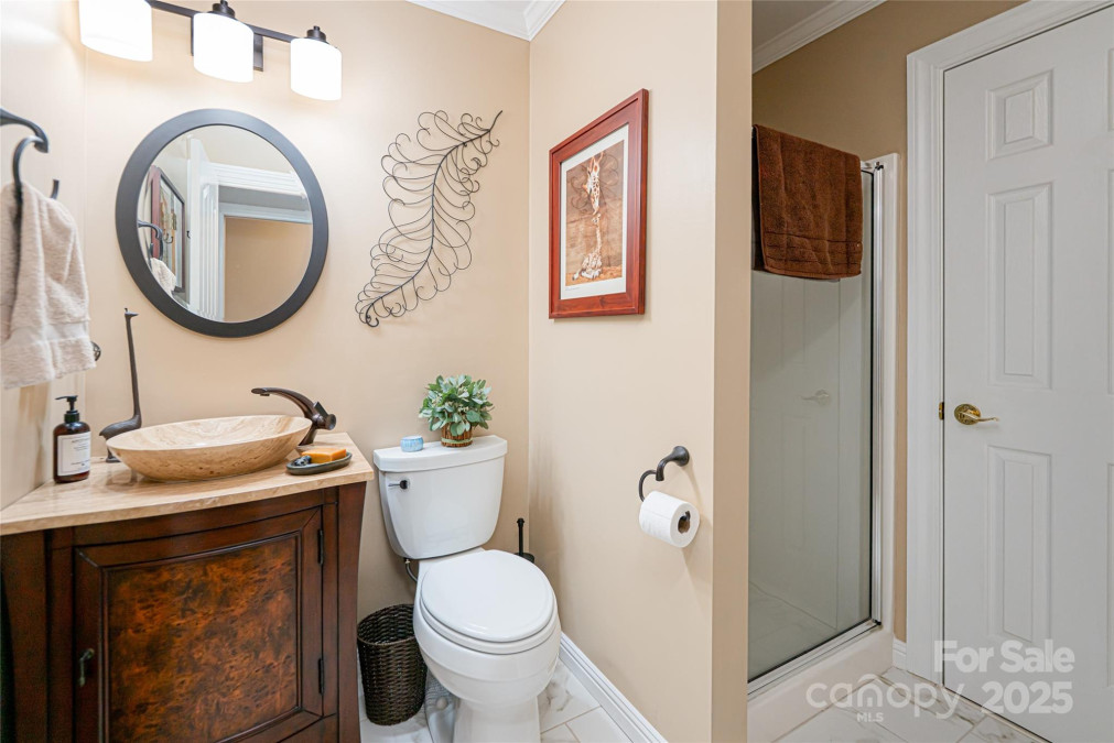 14 Creekside Way Asheville, NC 28804