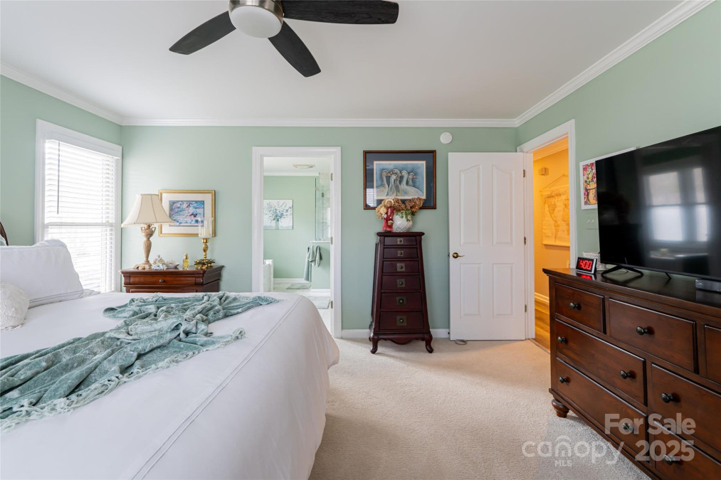 14 Creekside Way Asheville, NC 28804