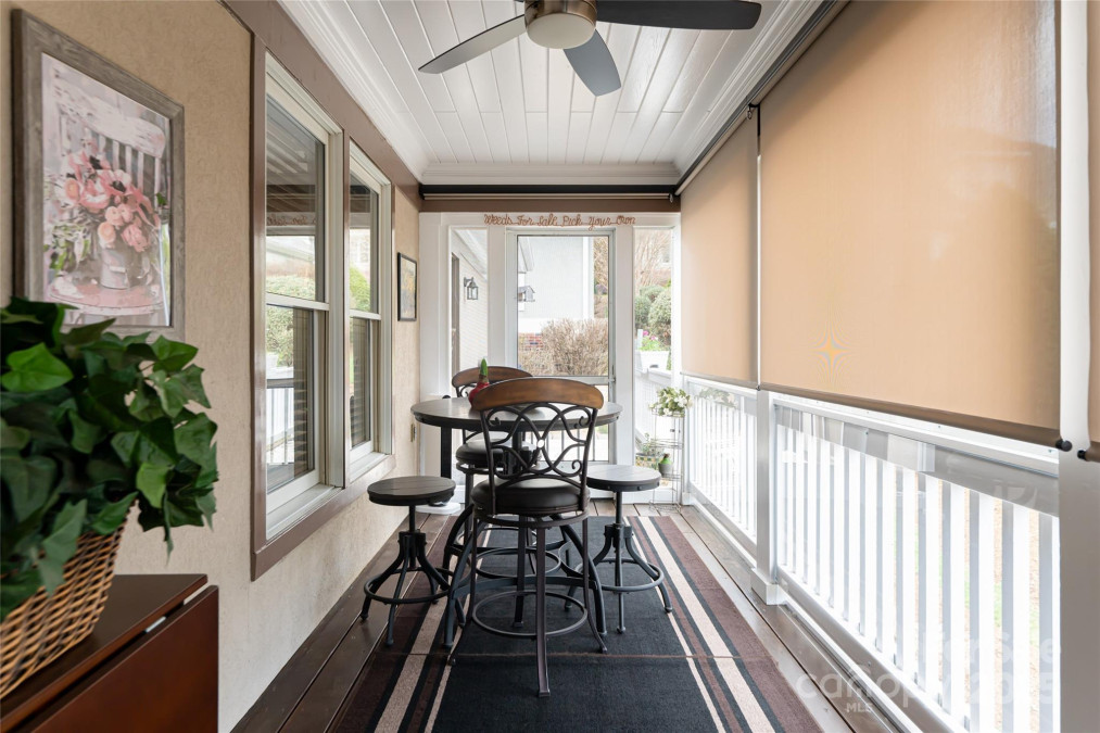14 Creekside Way Asheville, NC 28804