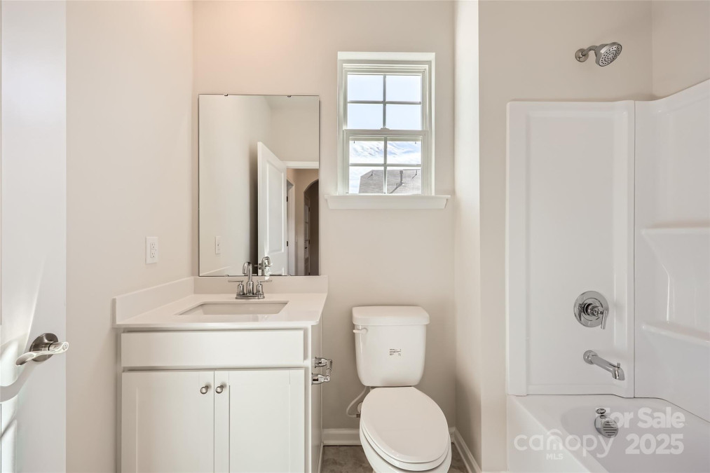 5926 Oak Branch Cir Maiden, NC 28650