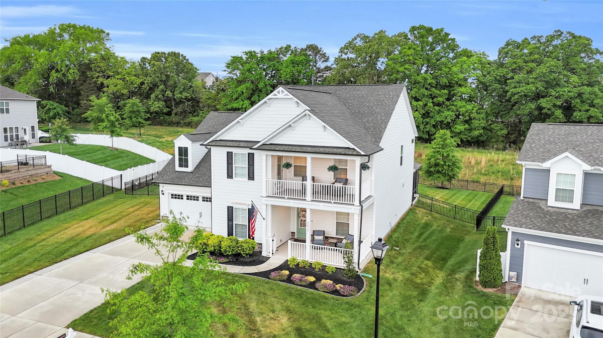 2019 Taylorcrest Dr Fort Mill, SC 29715