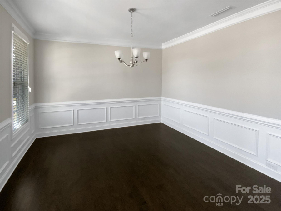 111 Canada Dr Statesville, NC 28677
