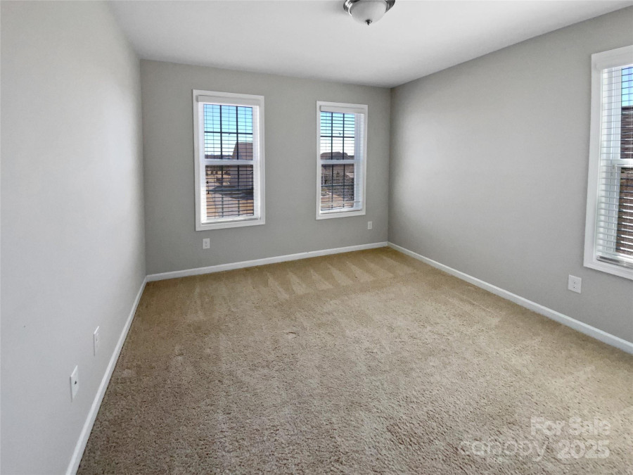 111 Canada Dr Statesville, NC 28677