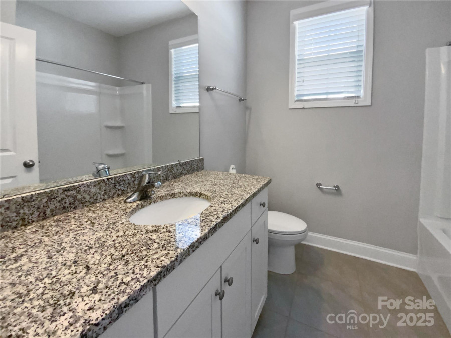 111 Canada Dr Statesville, NC 28677