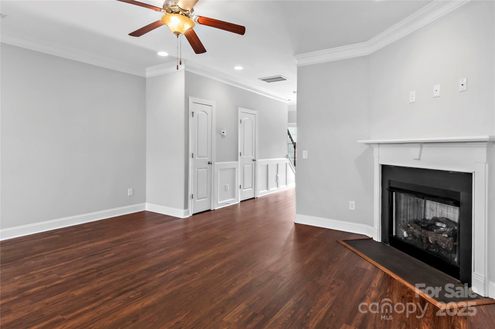5141 Farm House Trl Winston Salem, NC 27103